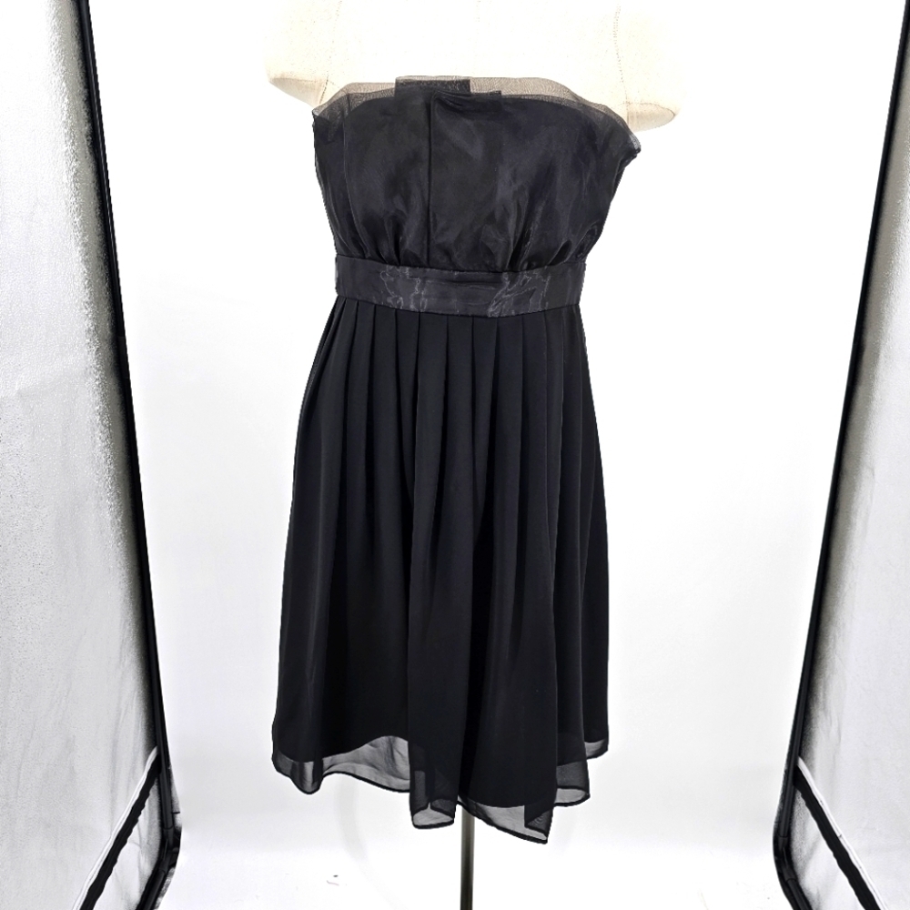 White House Black Market Black Sheer Crumb Catcher Strapless Size 8 Dress